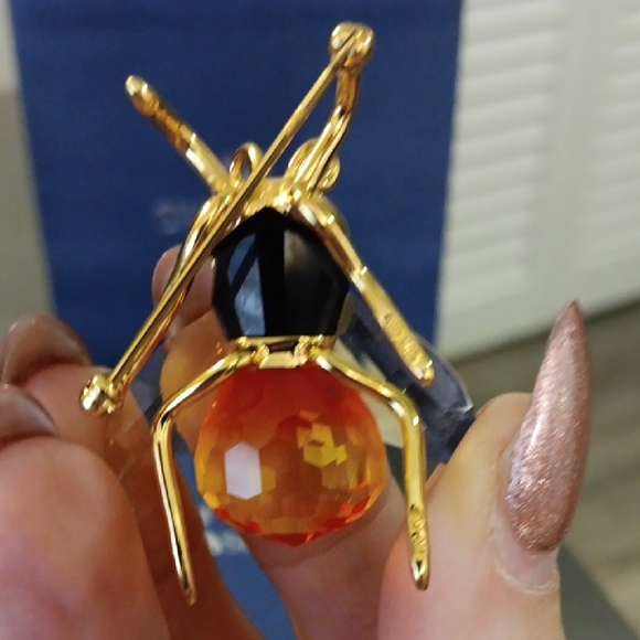 Daniel Swarovski Crystal Paradise Alipur Bumblebee Brooch - Picture 7 of 9